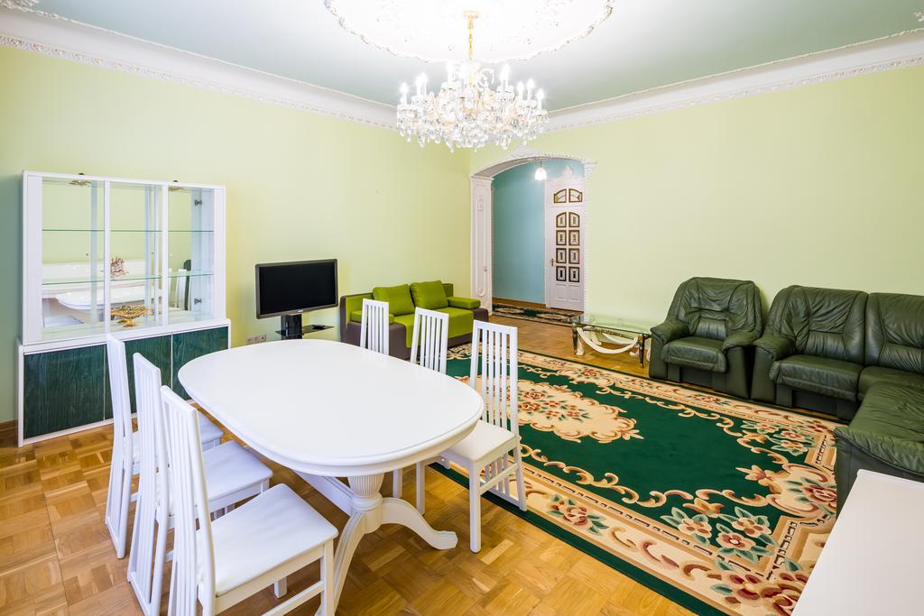 Do Lvova Central Apartments Kültér fotó
