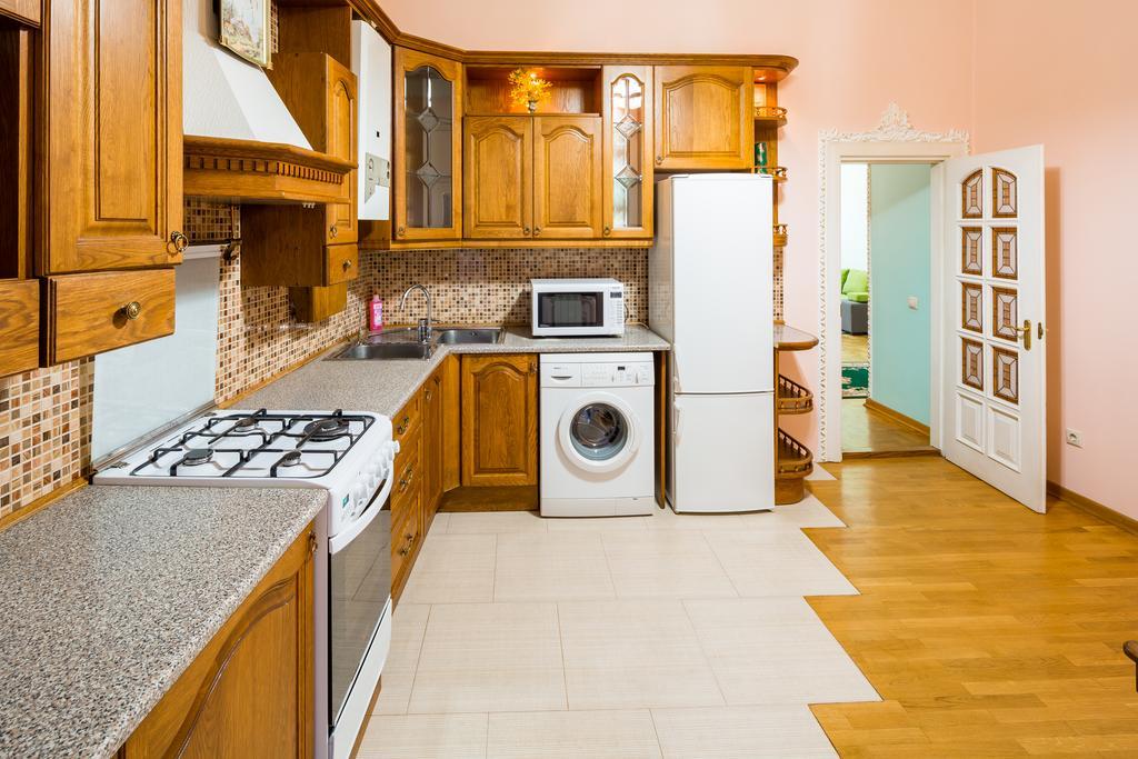 Do Lvova Central Apartments Kültér fotó